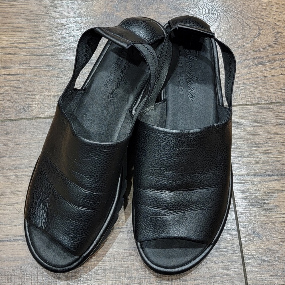 Skechers Womens Jigsawed - Playtime Black Sandals Size 8